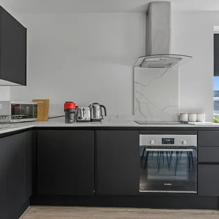Cosy Luxury 2 Bedroom Near Nec & Airport *